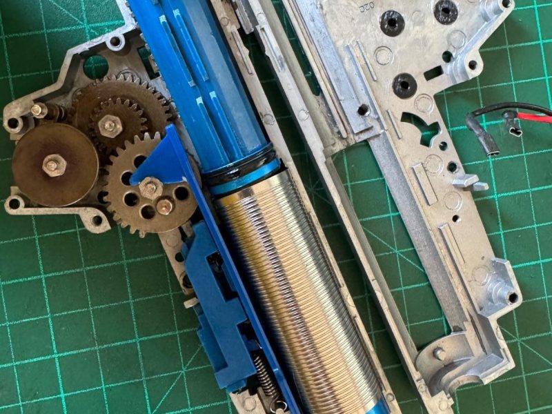 AK 103 (CM048.M/AKM)