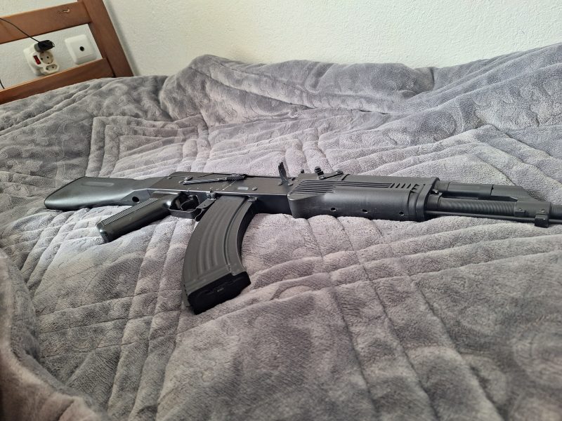 AK 103 (CM048.M/AKM)